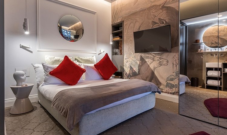 Illustrative stay inspiration